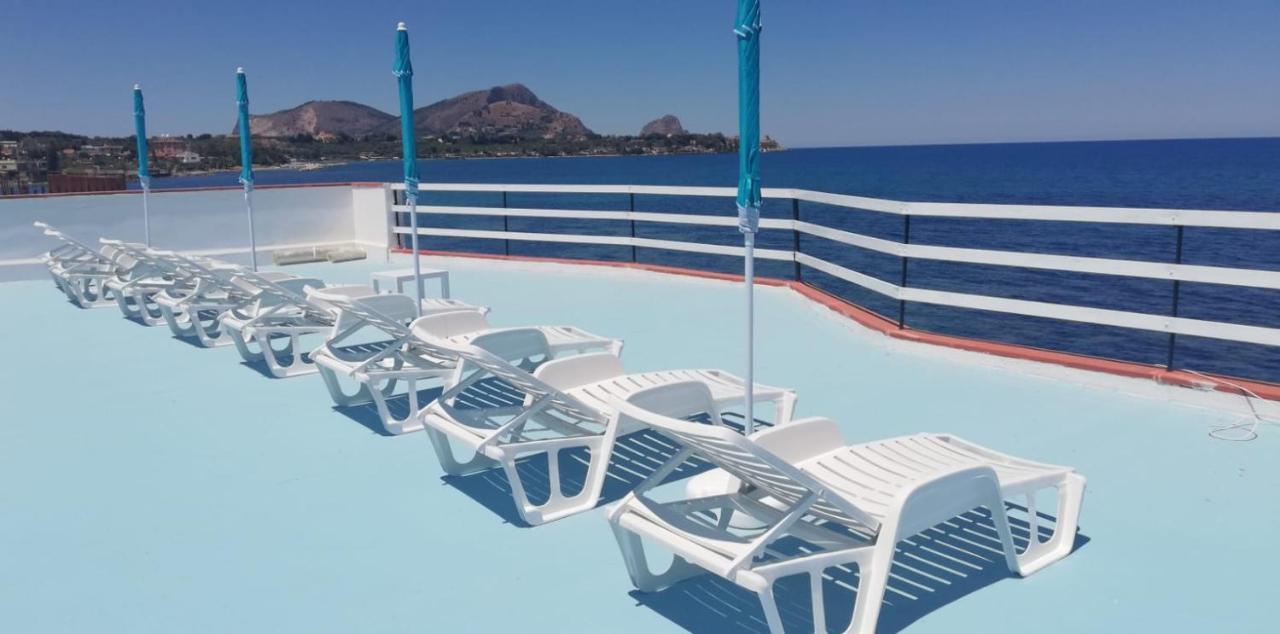 Blue Life, Sea-Luxury Rooms On The Beach Between Palermo And Cefalu' Casteldaccia Eksteriør billede