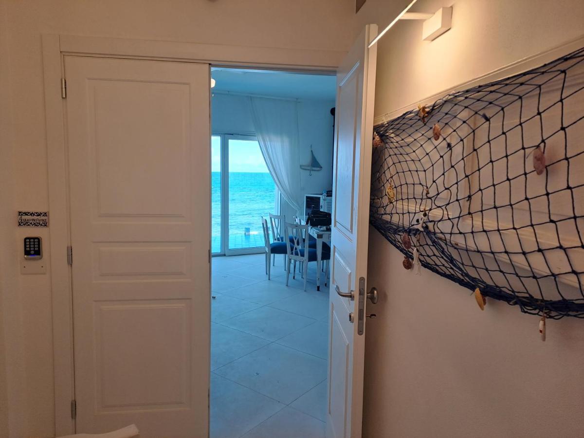 Blue Life, Sea-Luxury Rooms On The Beach Between Palermo And Cefalu' Casteldaccia Eksteriør billede