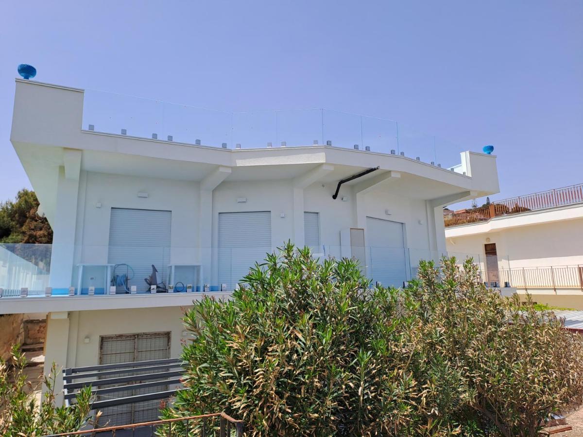Blue Life, Sea-Luxury Rooms On The Beach Between Palermo And Cefalu' Casteldaccia Eksteriør billede